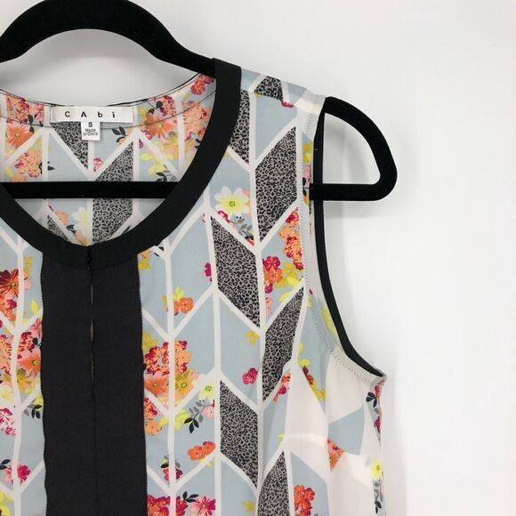 CABI Grosgrain Sleeveless Blouse Style 249 - Picture 3 of 10